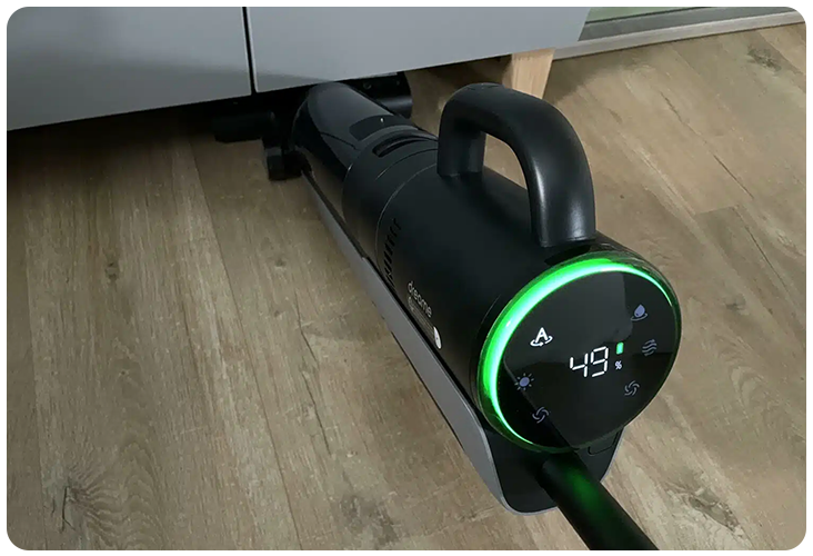 La maniabilité du Dreame H12 Dual en aspirateur laveur est limitée