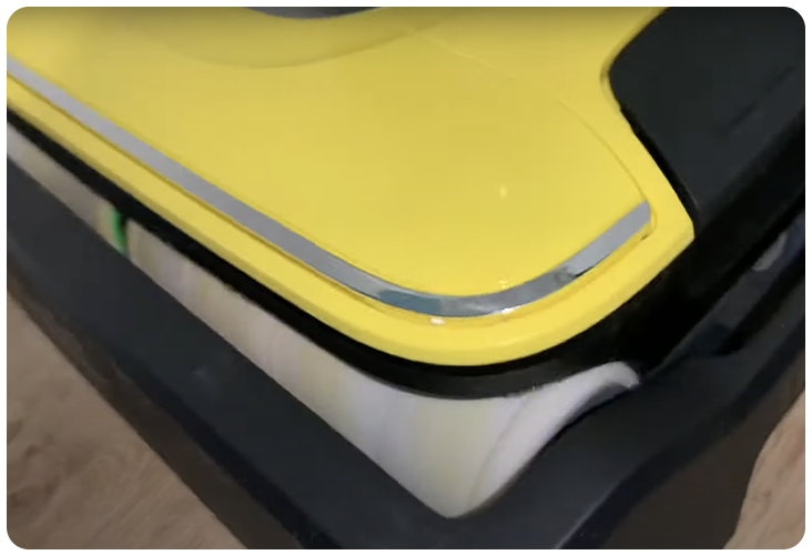 Auto-nettoyage de la brosse du FC7