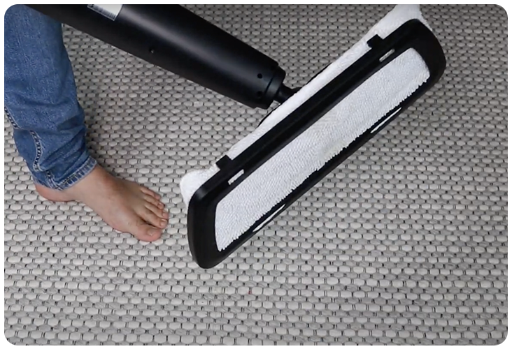 Nettoyage d'un tapis avec le Vileda Steam Plus XXL